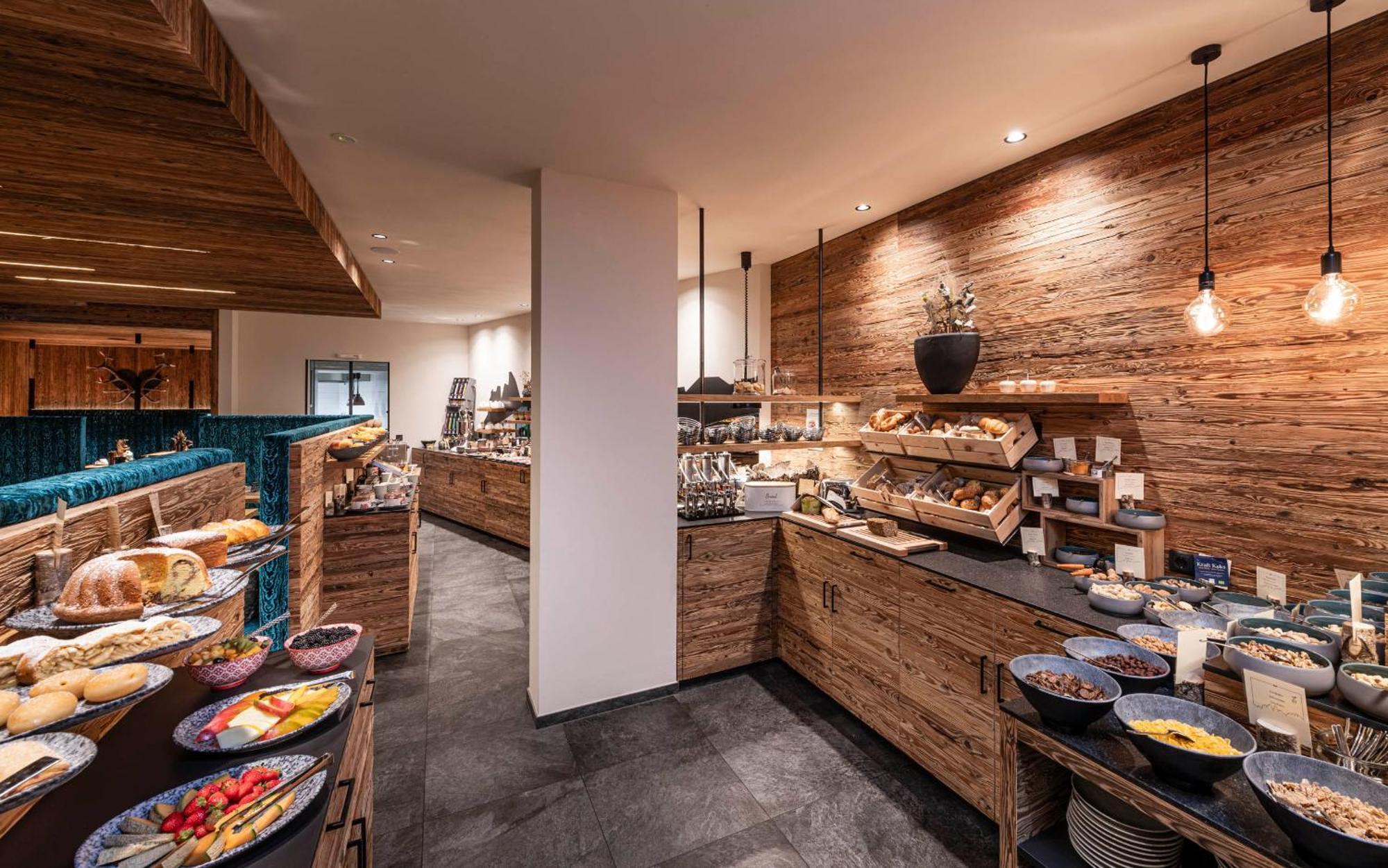 Viel Nois Guest House Фунес Екстериор снимка